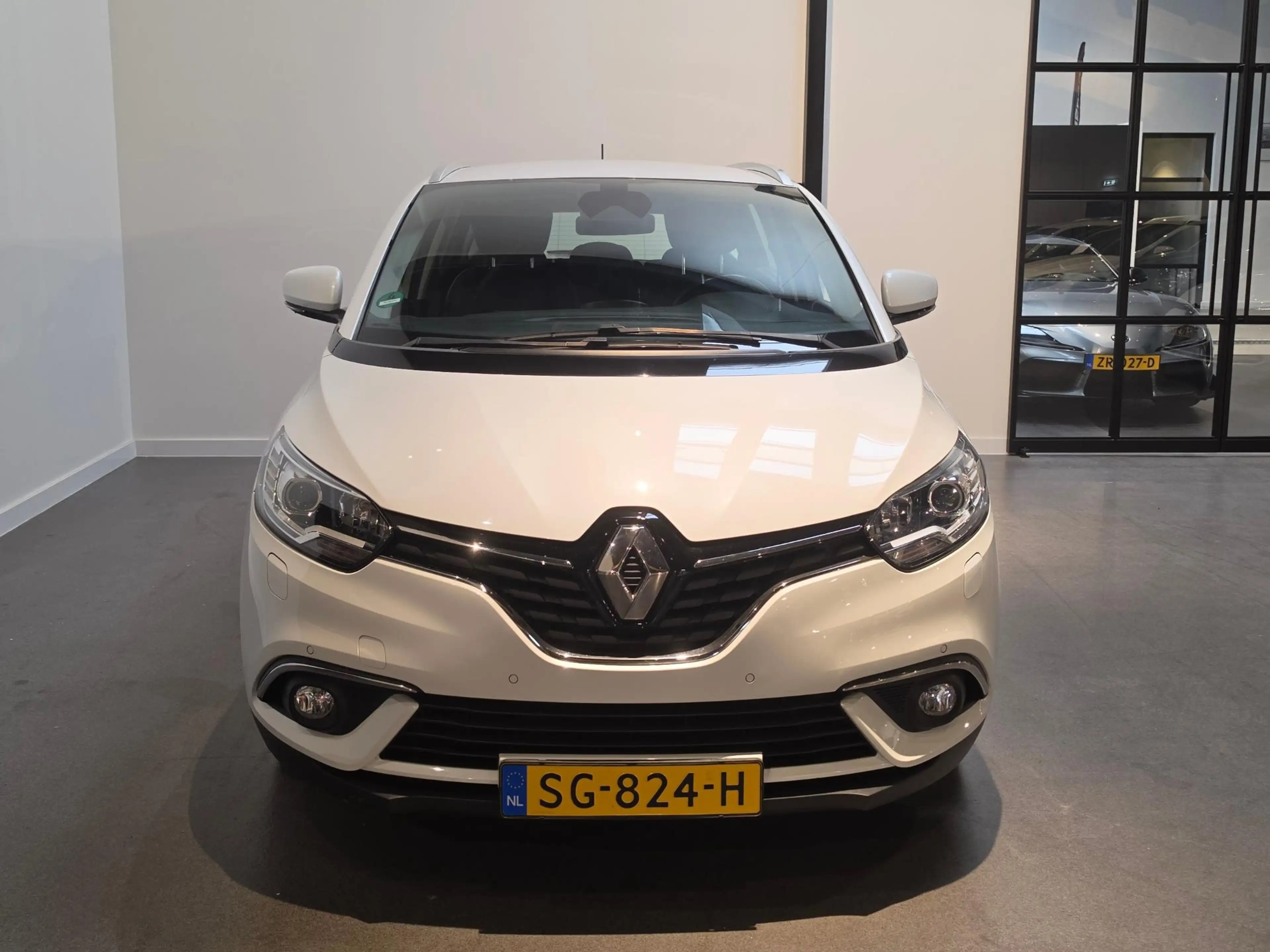 Renault Grand Scenic 1.2 TCe Intens 7p. Stoelverwarming - Stoelmassage — photo 2