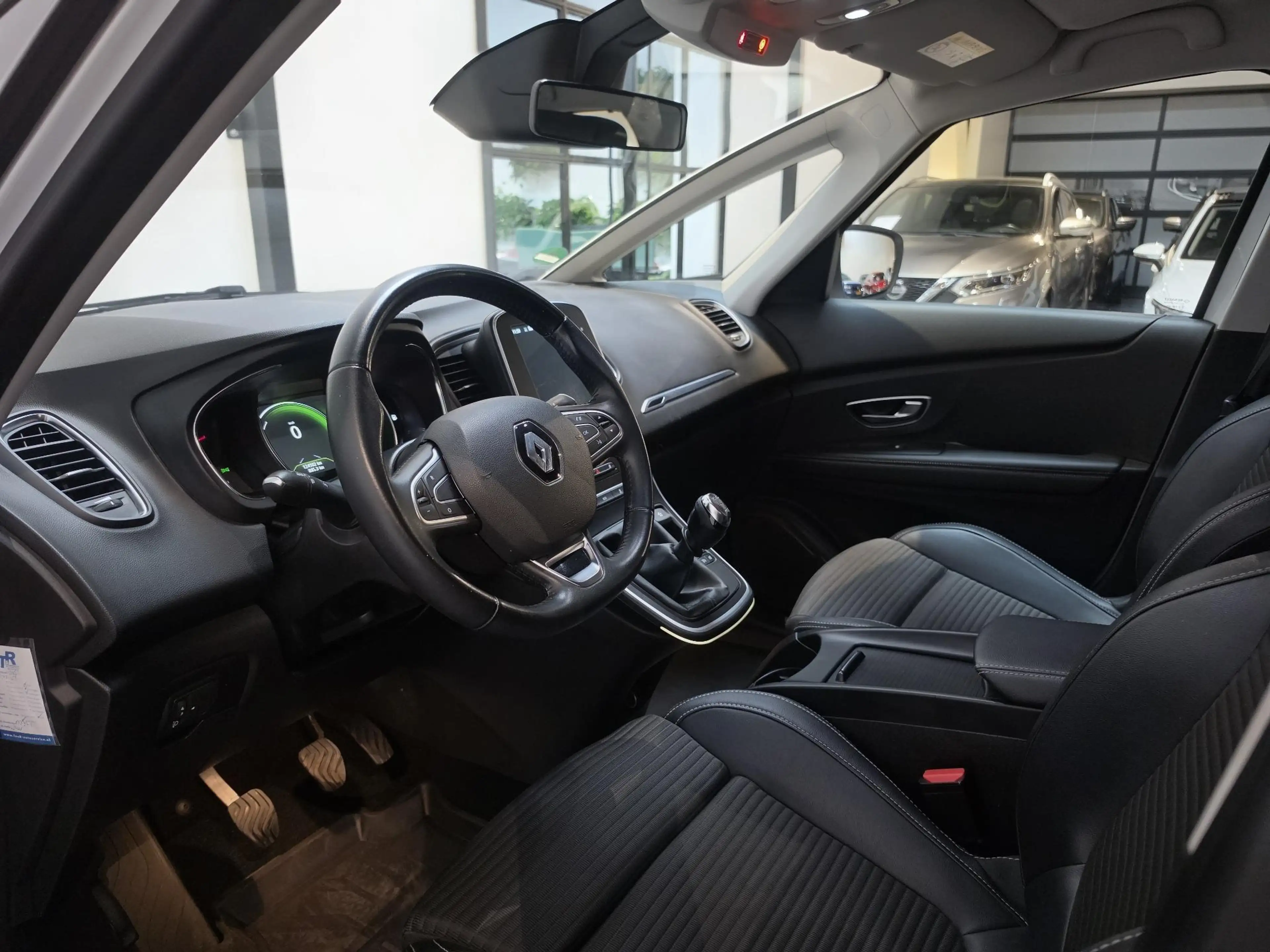 Renault Grand Scenic 1.2 TCe Intens 7p. Stoelverwarming - Stoelmassage — photo 11