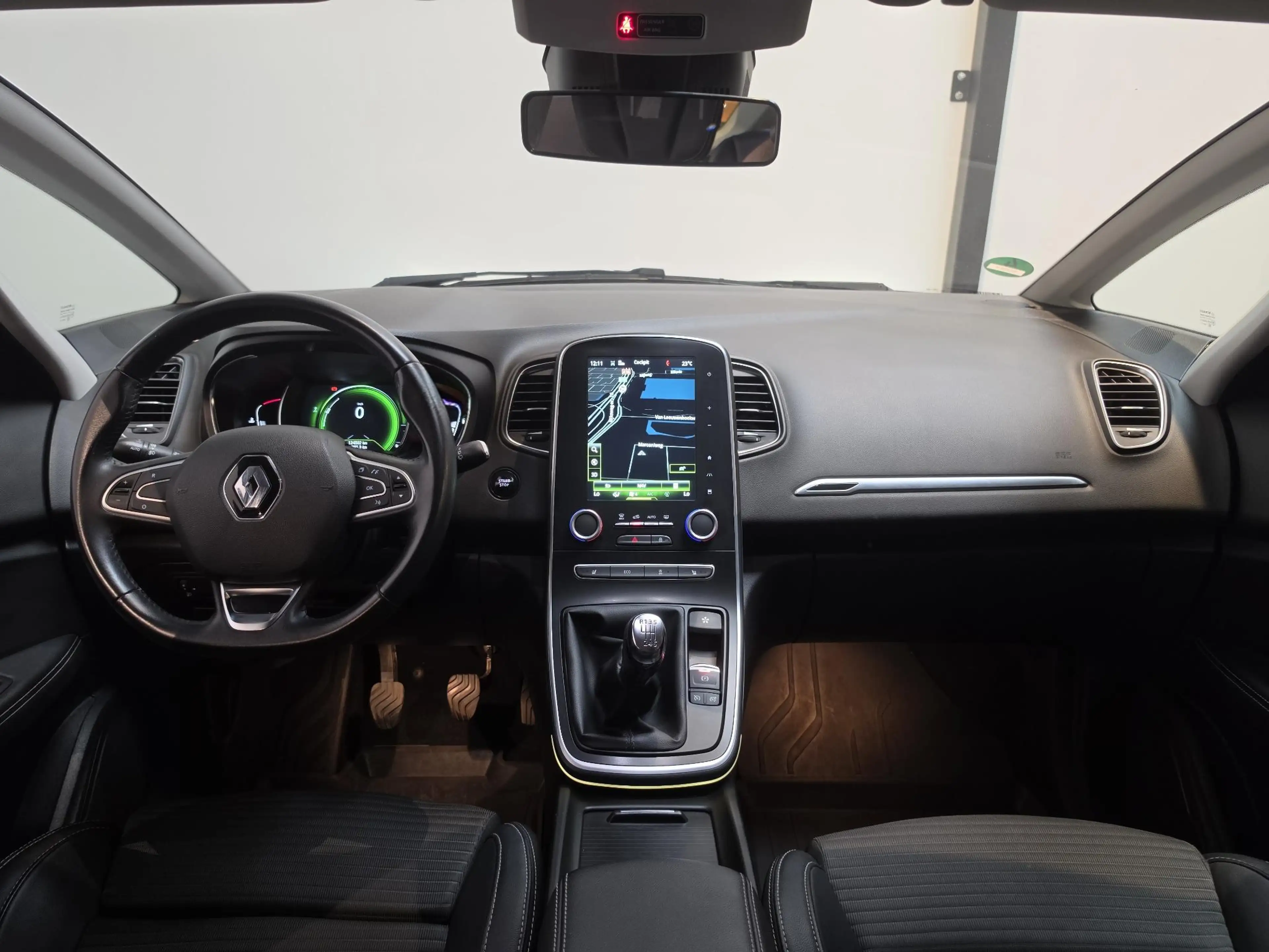 Renault Grand Scenic 1.2 TCe Intens 7p. Stoelverwarming - Stoelmassage — photo 10