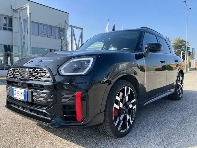 MINI John Cooper Works Countryman Mini 2.0    JCW all4 auto