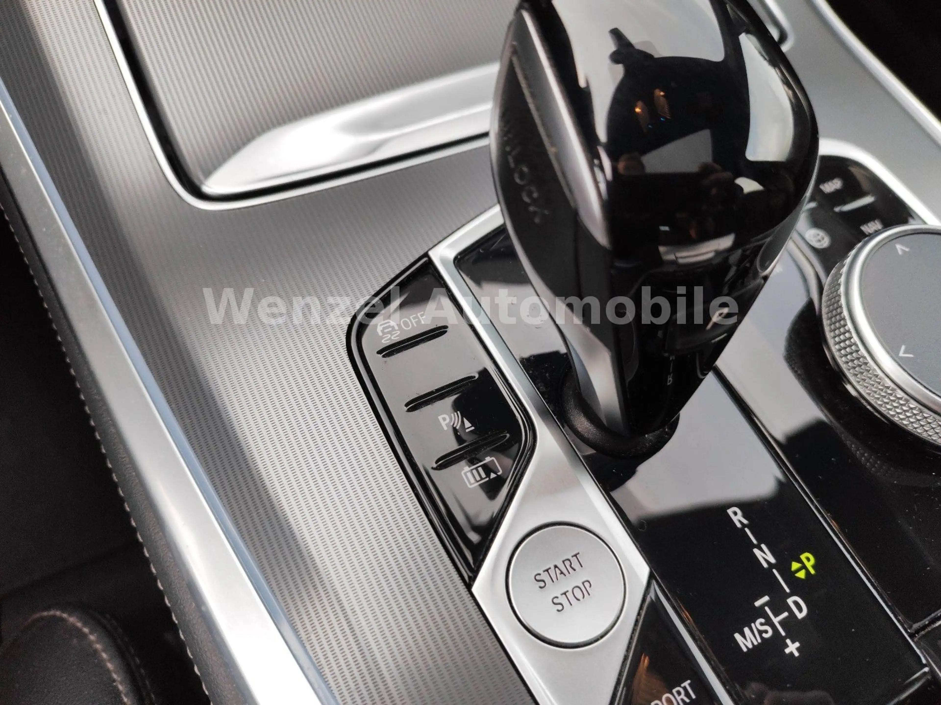 BMW X5 xDrive 45 e xLine*Head-Up*PANO*Bowers&Wilkins — photo 32