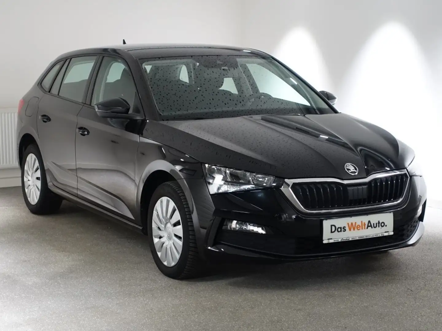 Skoda Scala Škoda SCALA Active TSI, 2021 Schwarz - 1