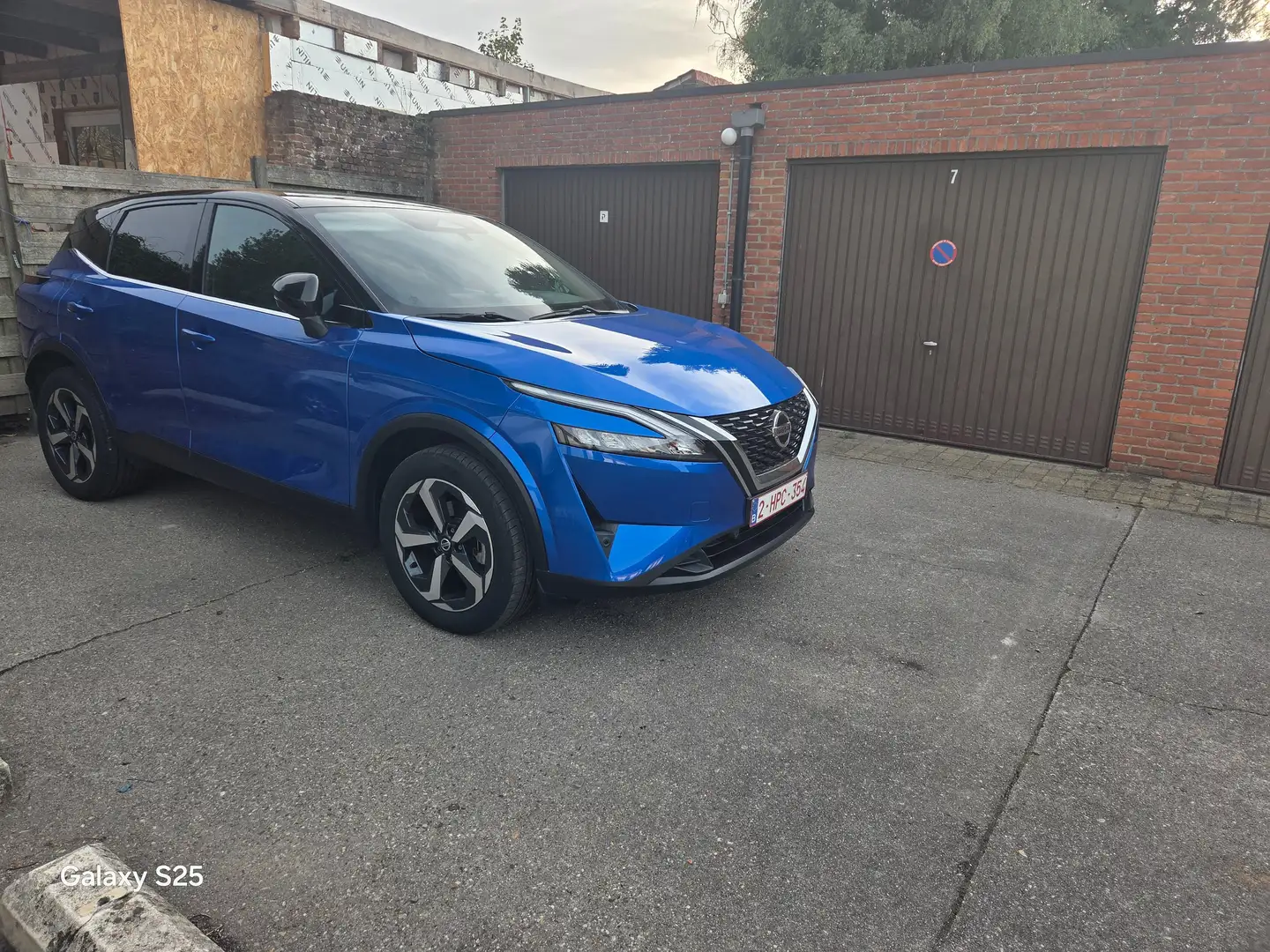 Nissan Qashqai Qashqai 1.3 DIG-T MHEVTekna Blauw - 2
