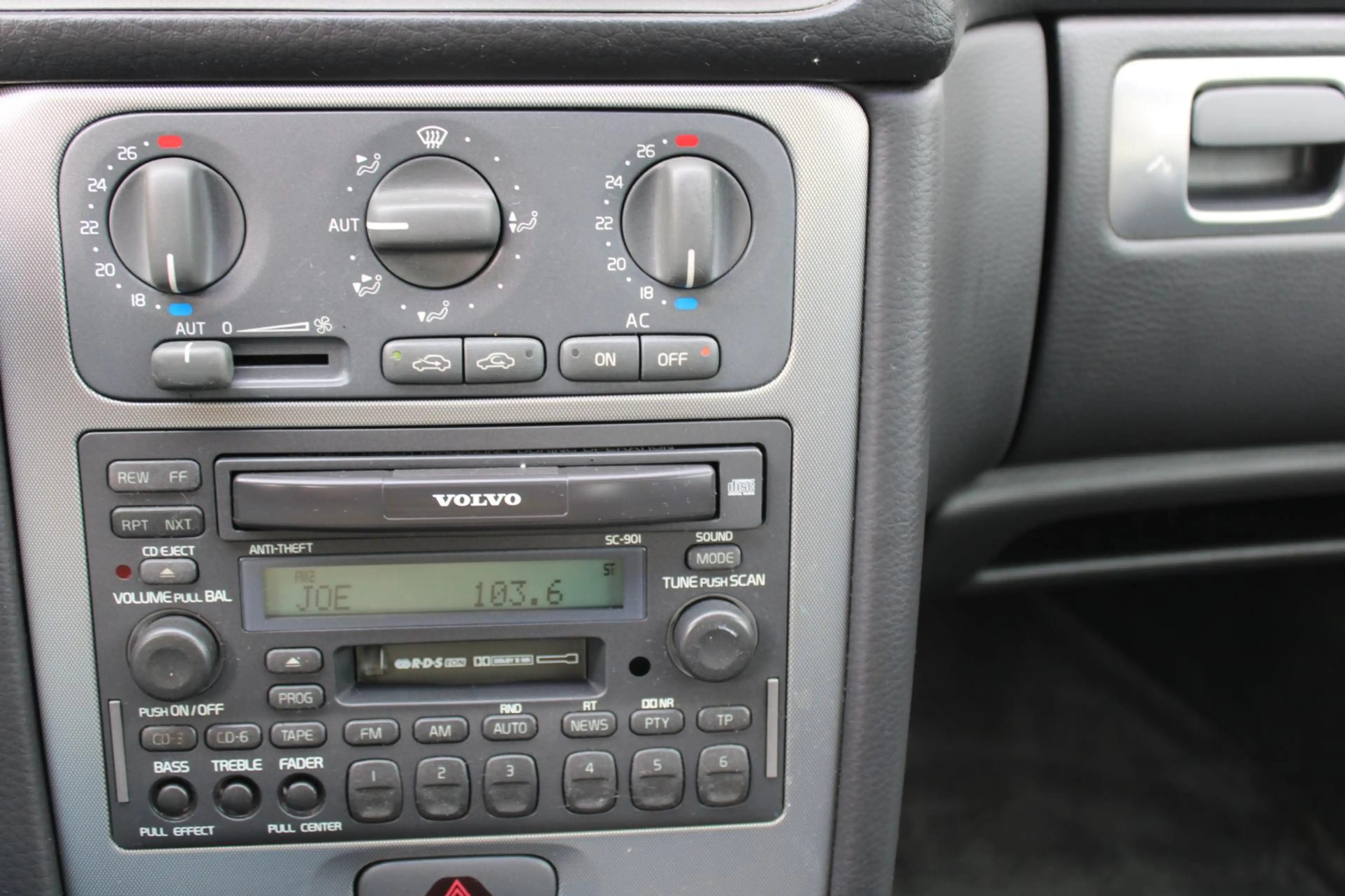 Volvo C70 Coupé 2.0 T Tourer Automaat — photo 11