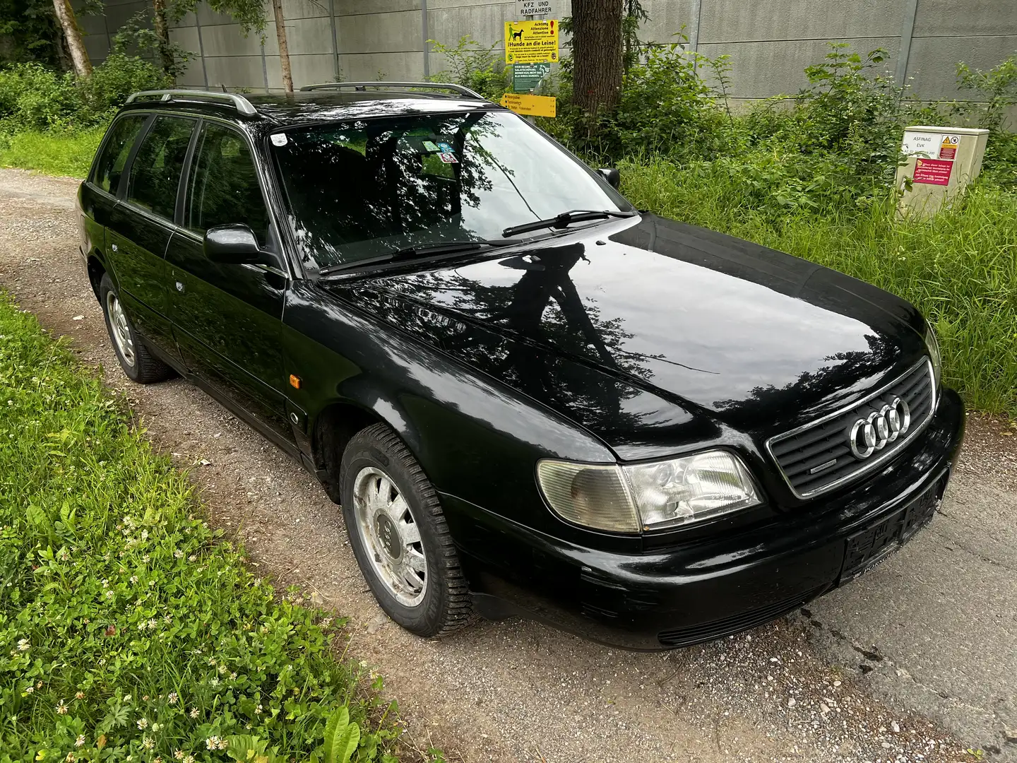 Audi A6 Avant quattro 2,5 TDI - 1