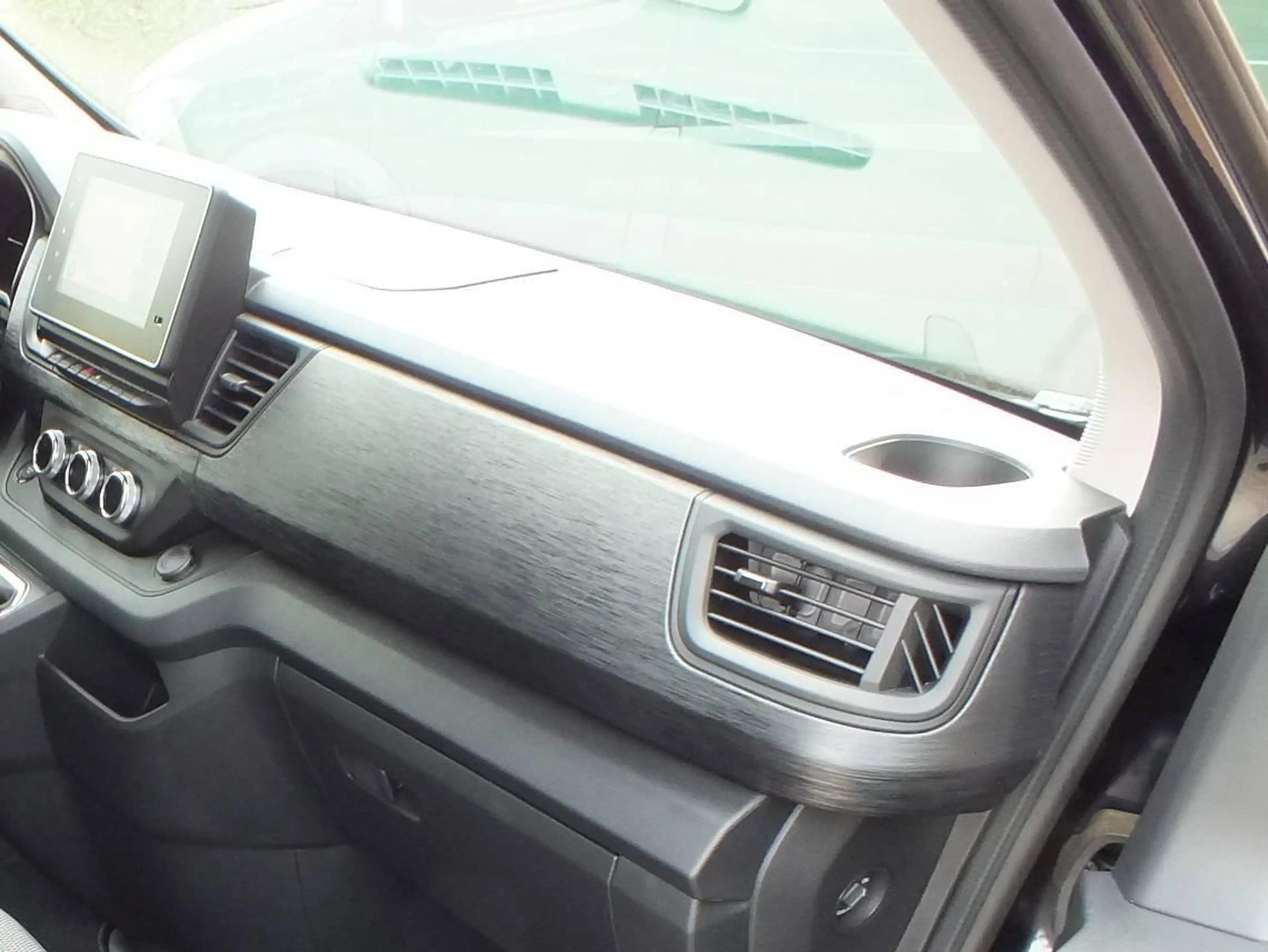Renault Trafic T29 L1H1 Adv.52 kWh — photo 10