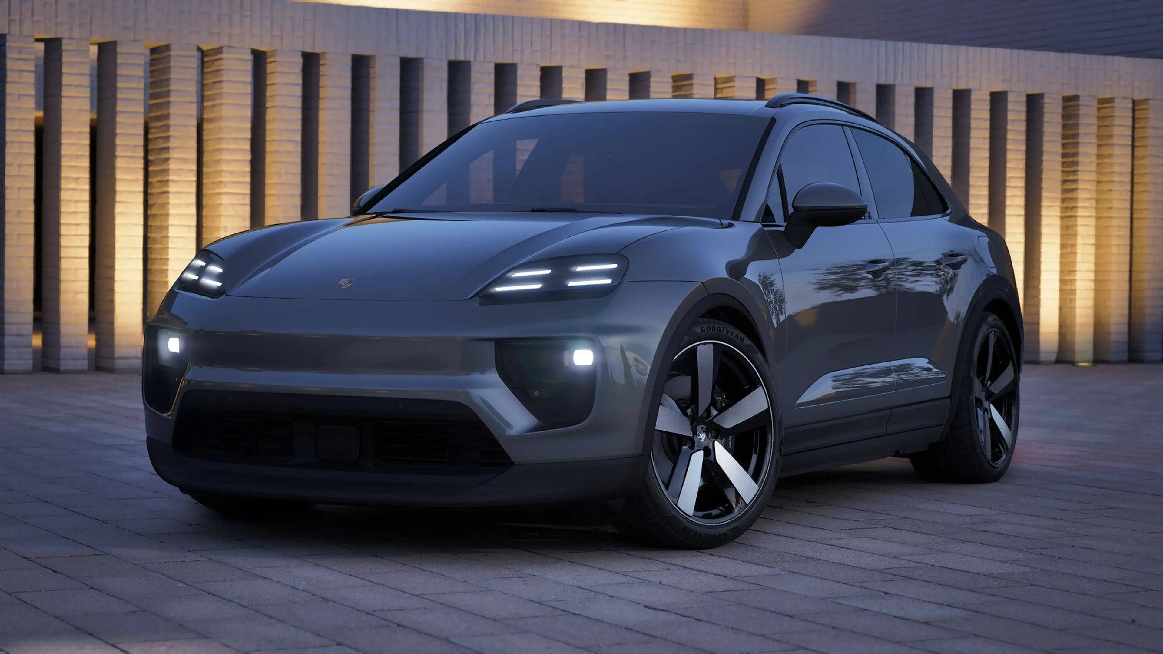 Porsche Macan 4S EV/Aventurine Green-Truffle Brown/Pano/BOSE/22"/Innodrive/Sport Chrono/Top! — photo 12