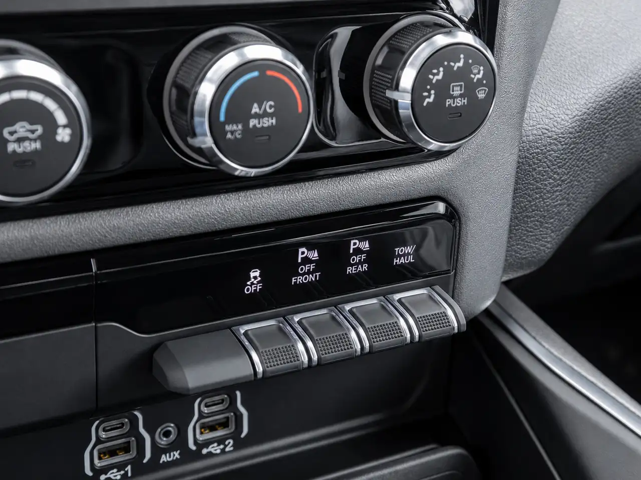 RAM 1500 photo RAM 1500
