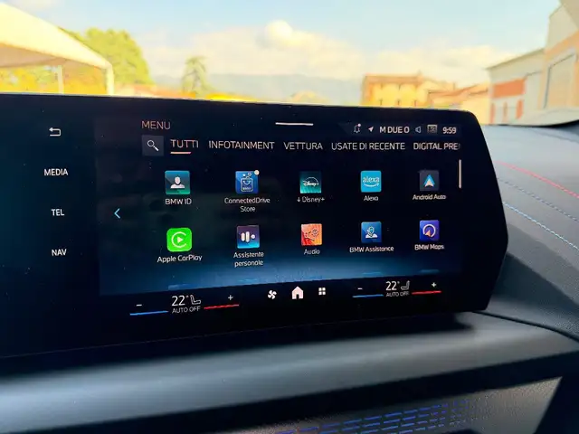 BMW 1 Series view 18