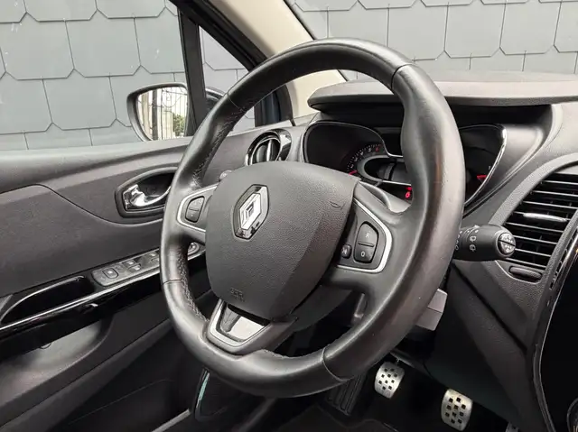Renault Captur view 5