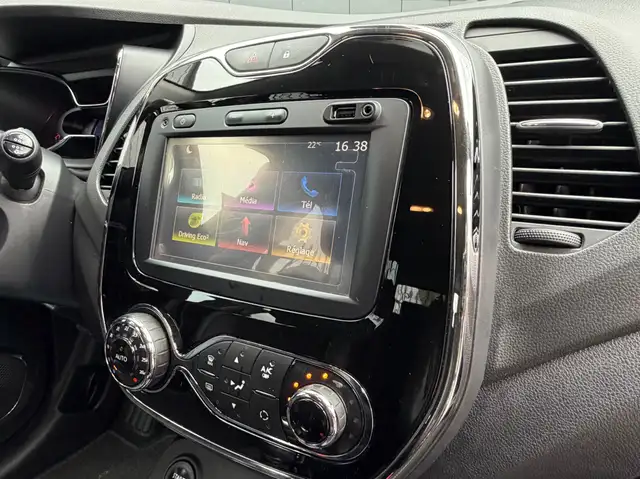Renault Captur view 12