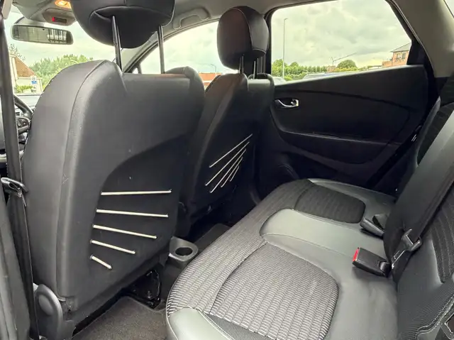 Renault Captur view 11