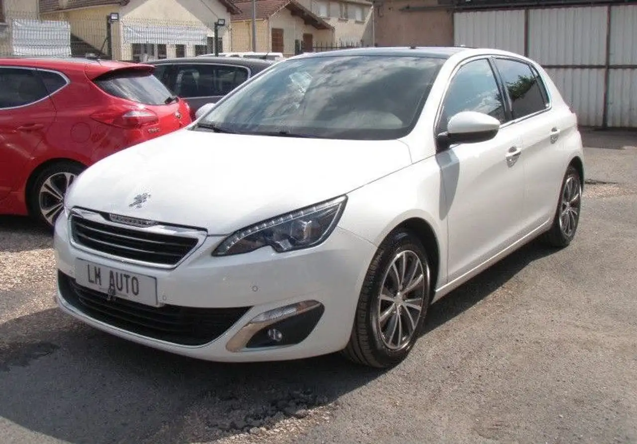 Peugeot 308 II 1.6 BLUEHDI 120 ALLURE 5P