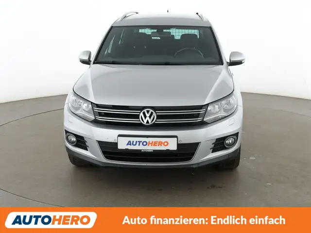 Volkswagen Tiguan view 9