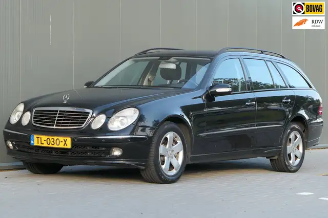 Mercedes-Benz E 200 Combi K. Classic Youngtimer Trekhaak Leder
