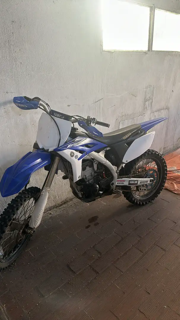 Yamaha YZ 250 - 1