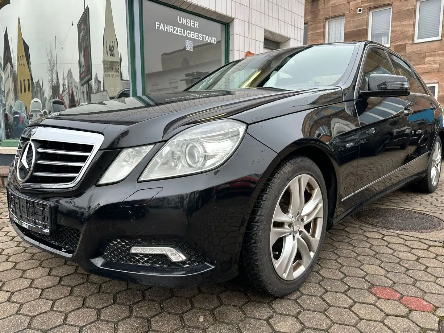 Mercedes-Benz E 250 Lim. CDI BlueEfficiency/SPURH/TEMP/KLIMA/ Schwarz - 1