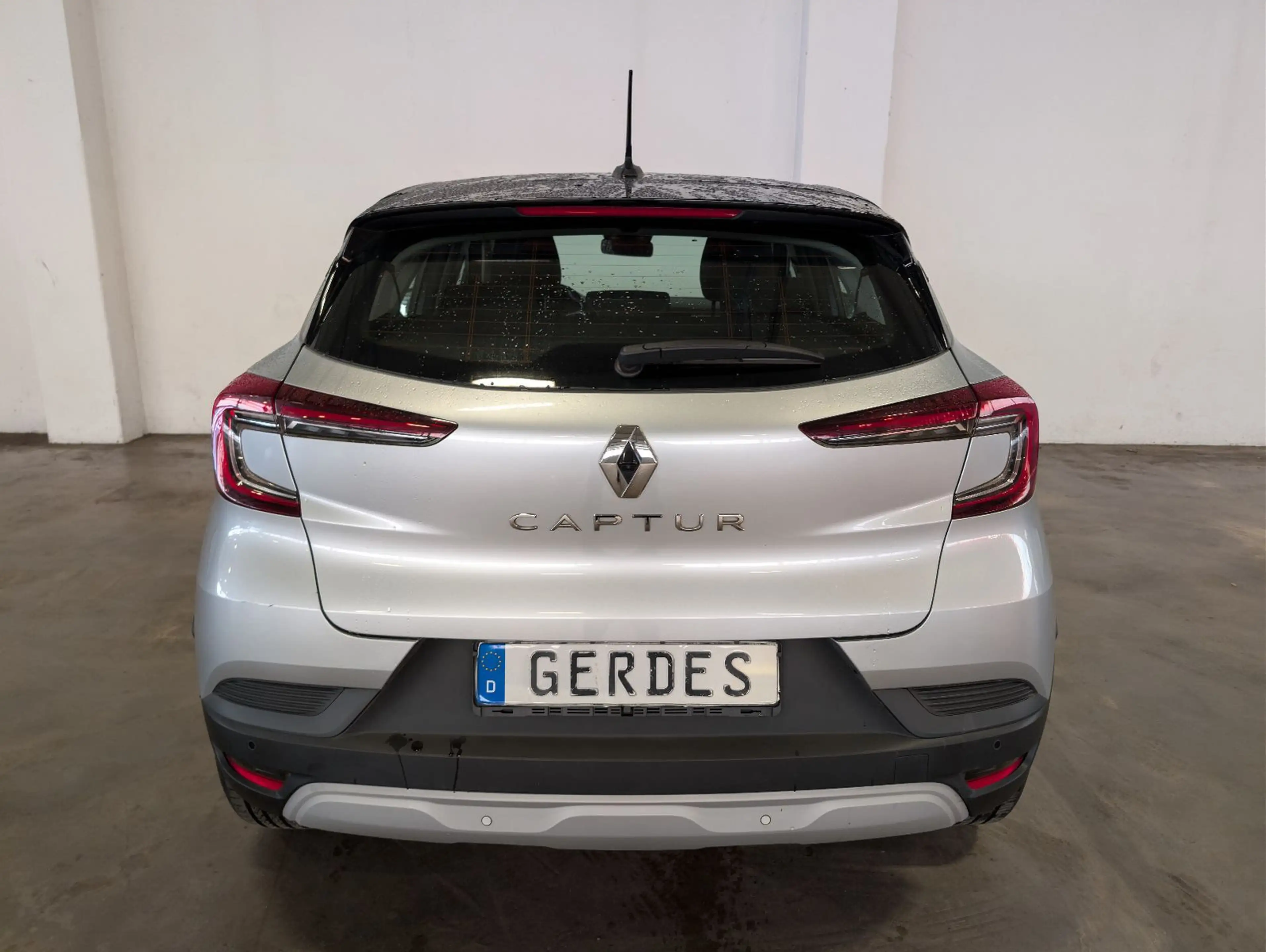 Renault Captur II 1.3 TCe 140 Business Edition — photo 10