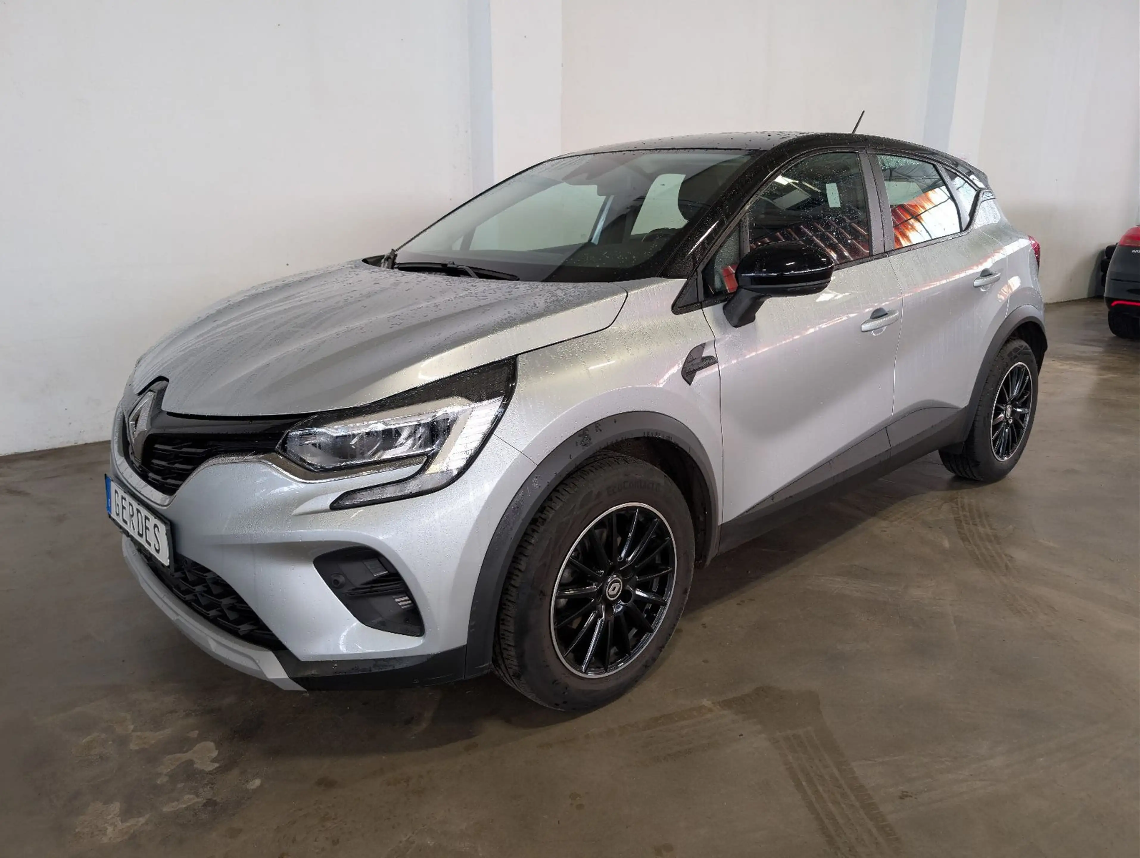 Renault Captur II 1.3 TCe 140 Business Edition — photo 2