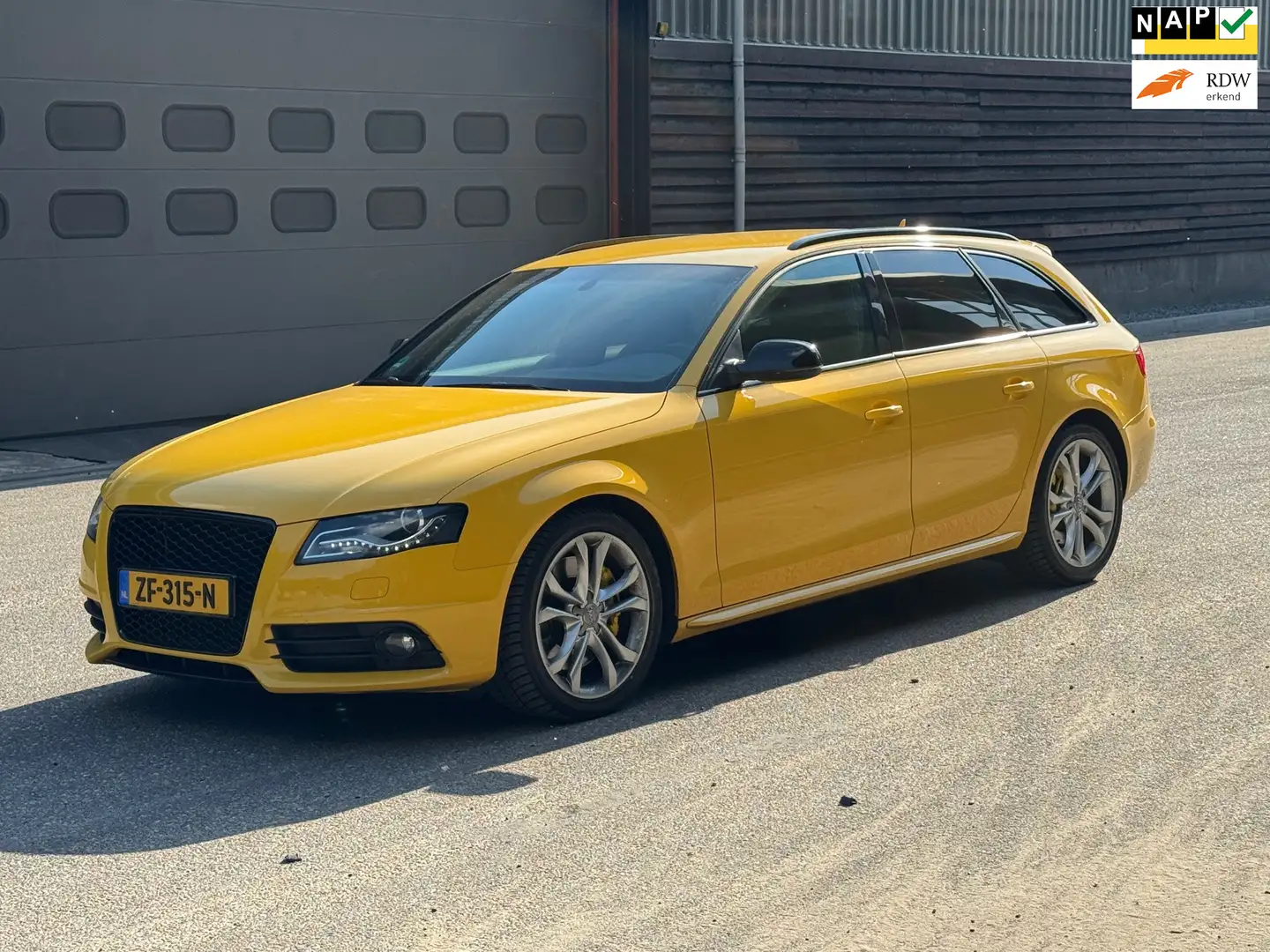 Audi S4 Avant 3.0 TFSI S4 quattro 400PK HARTOG Geel - 1