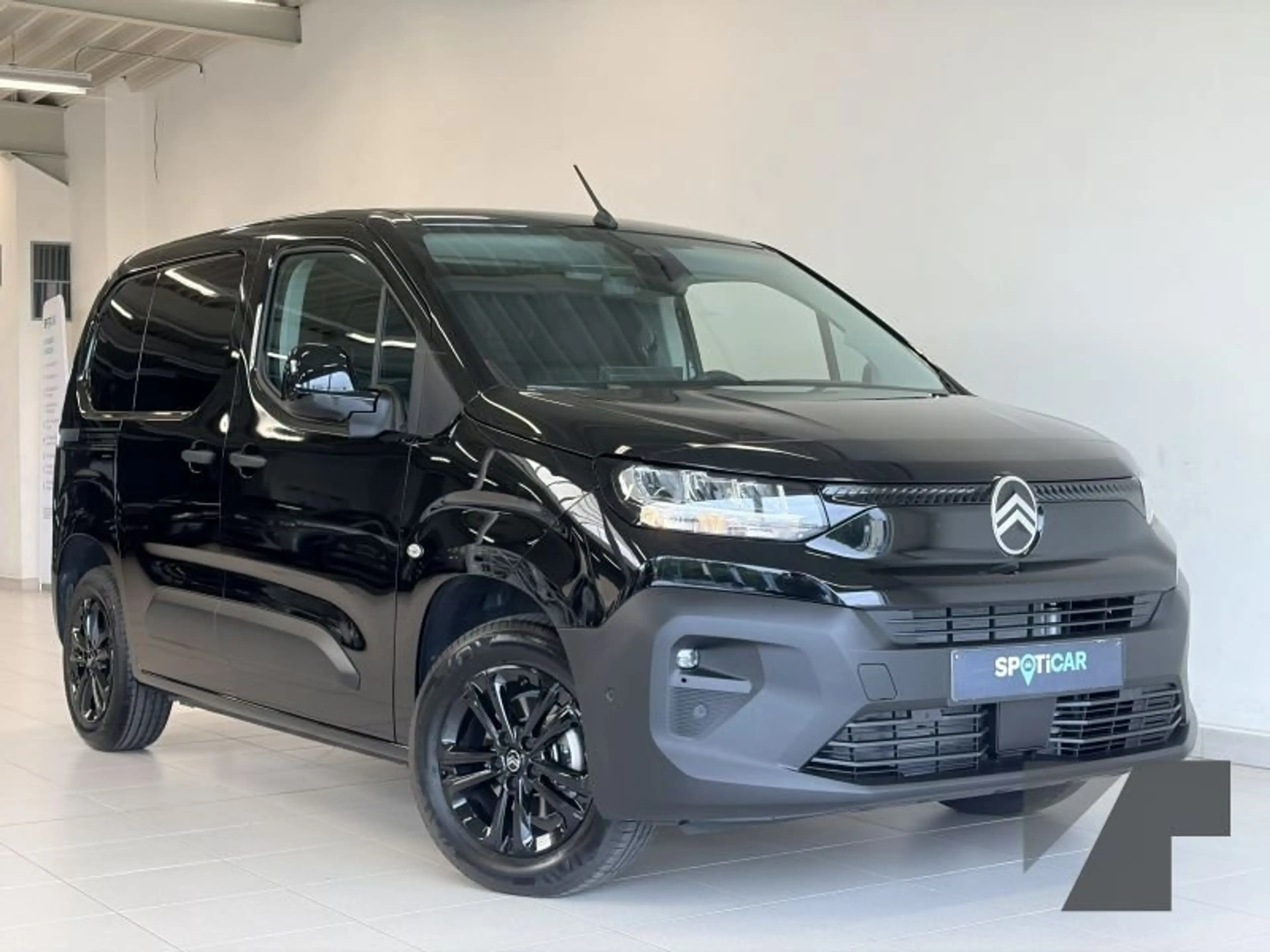 Citroen Berlingo BERLINGO H — photo 7