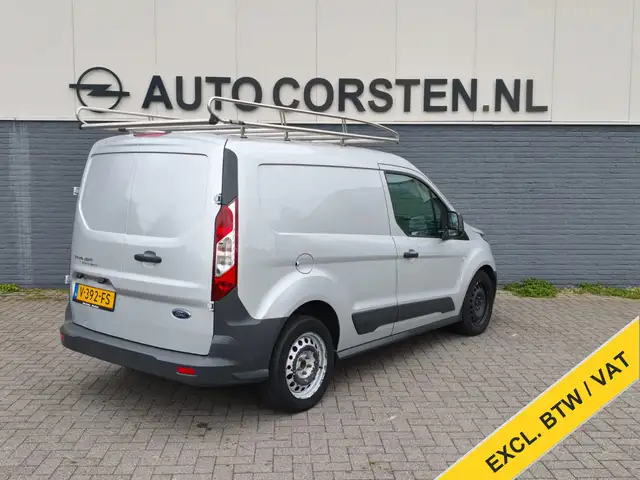 Ford Transit Connect view 2
