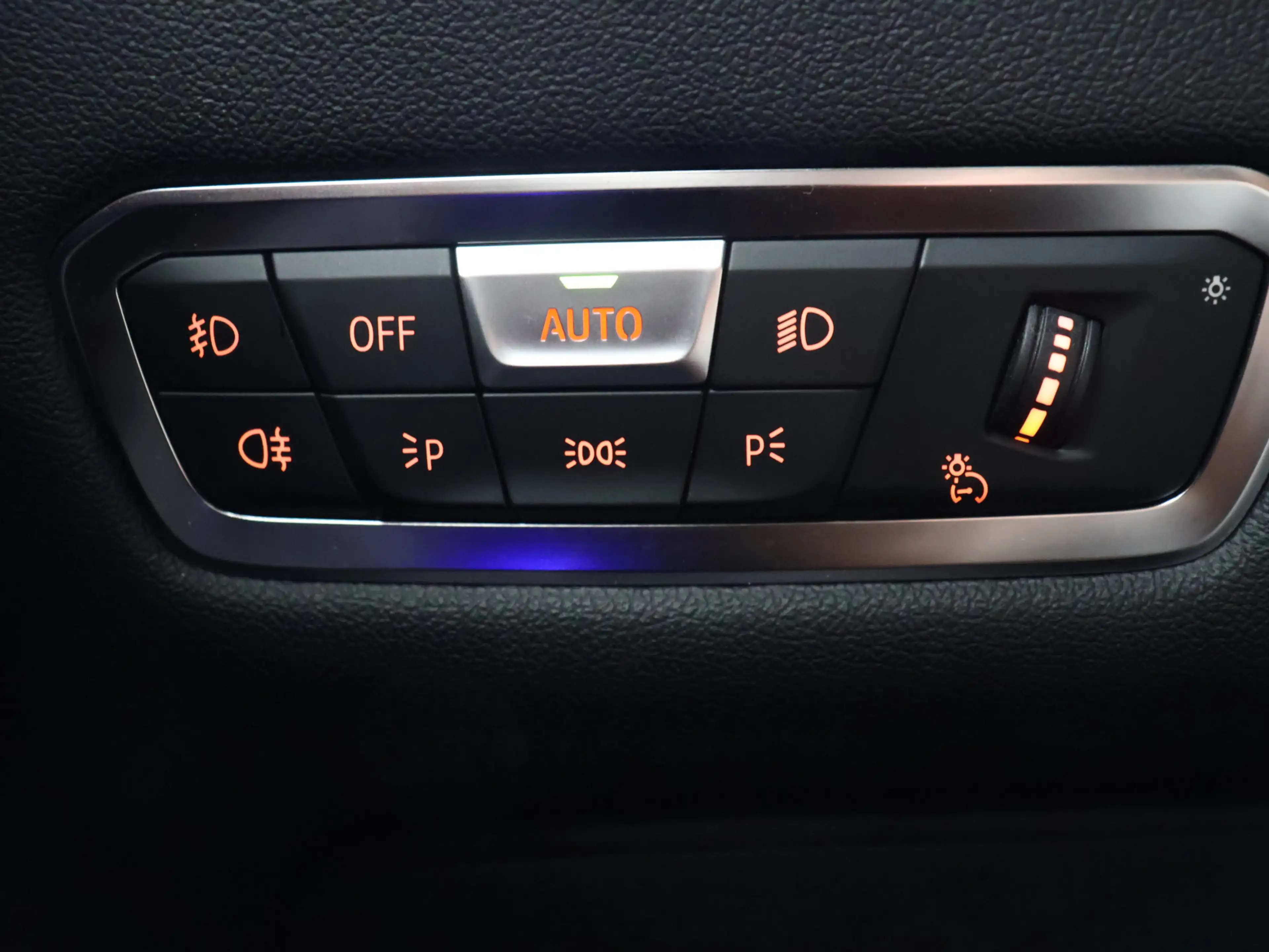 BMW X7 xDrive40i High Executive [SCHUIFKANTELDAK, 7-PERSO — photo 18