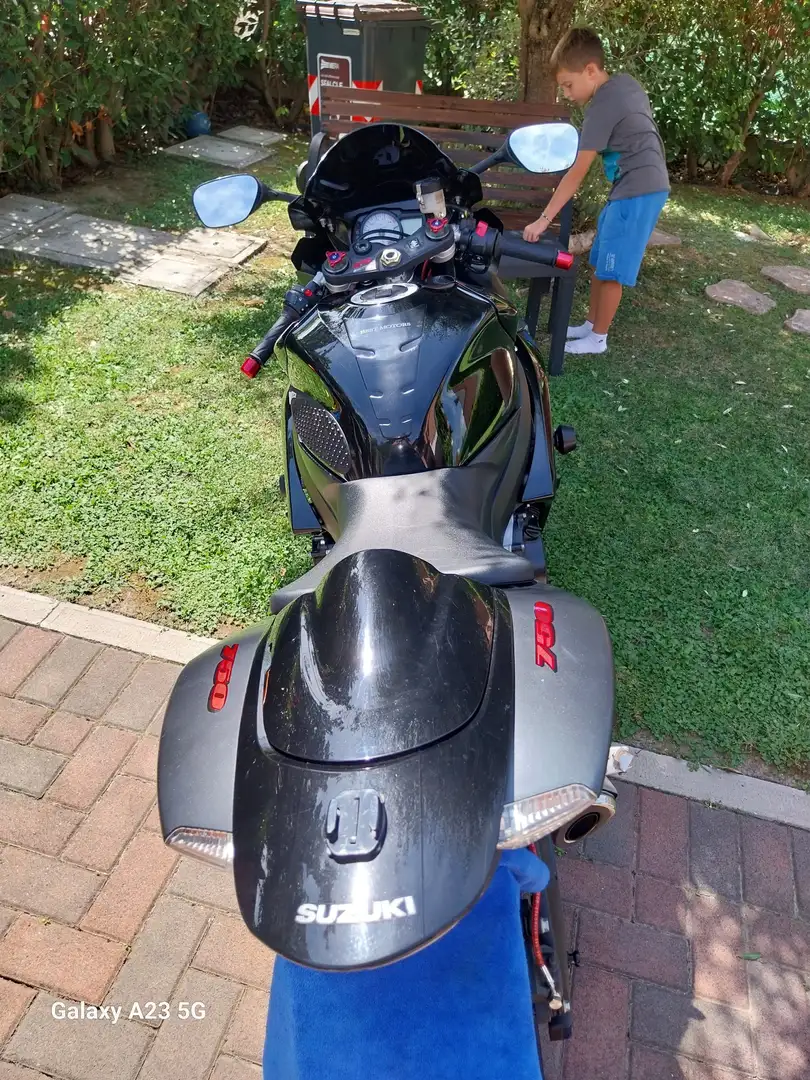 Suzuki GSX-R 750 Czarny - 2