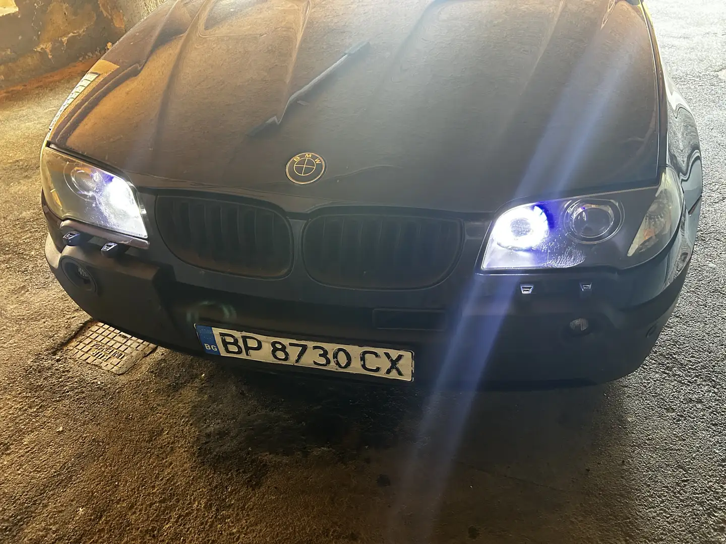 BMW X3 3.0i Futura - 1