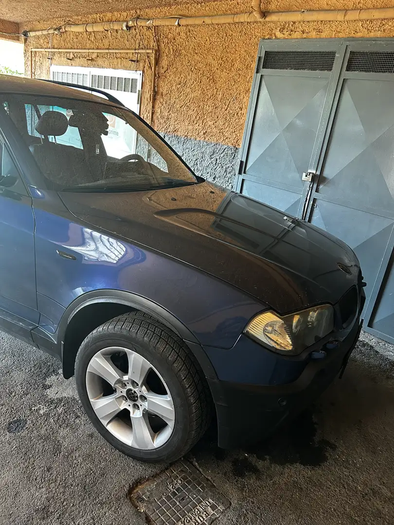 BMW X3 3.0i Futura - 2