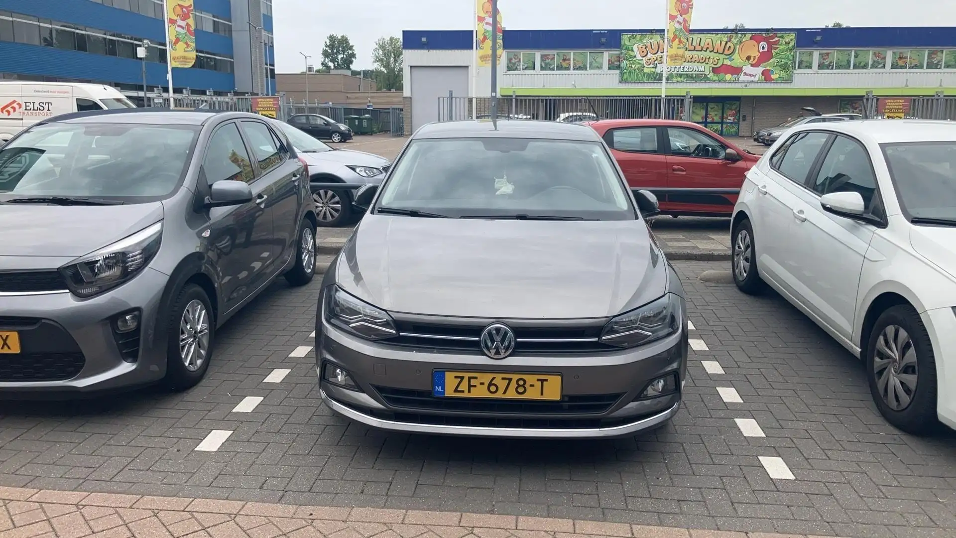 Volkswagen Polo 1.0 TSI Highline 95 PK GERESERVEERD | Automaat | N Gris - 2