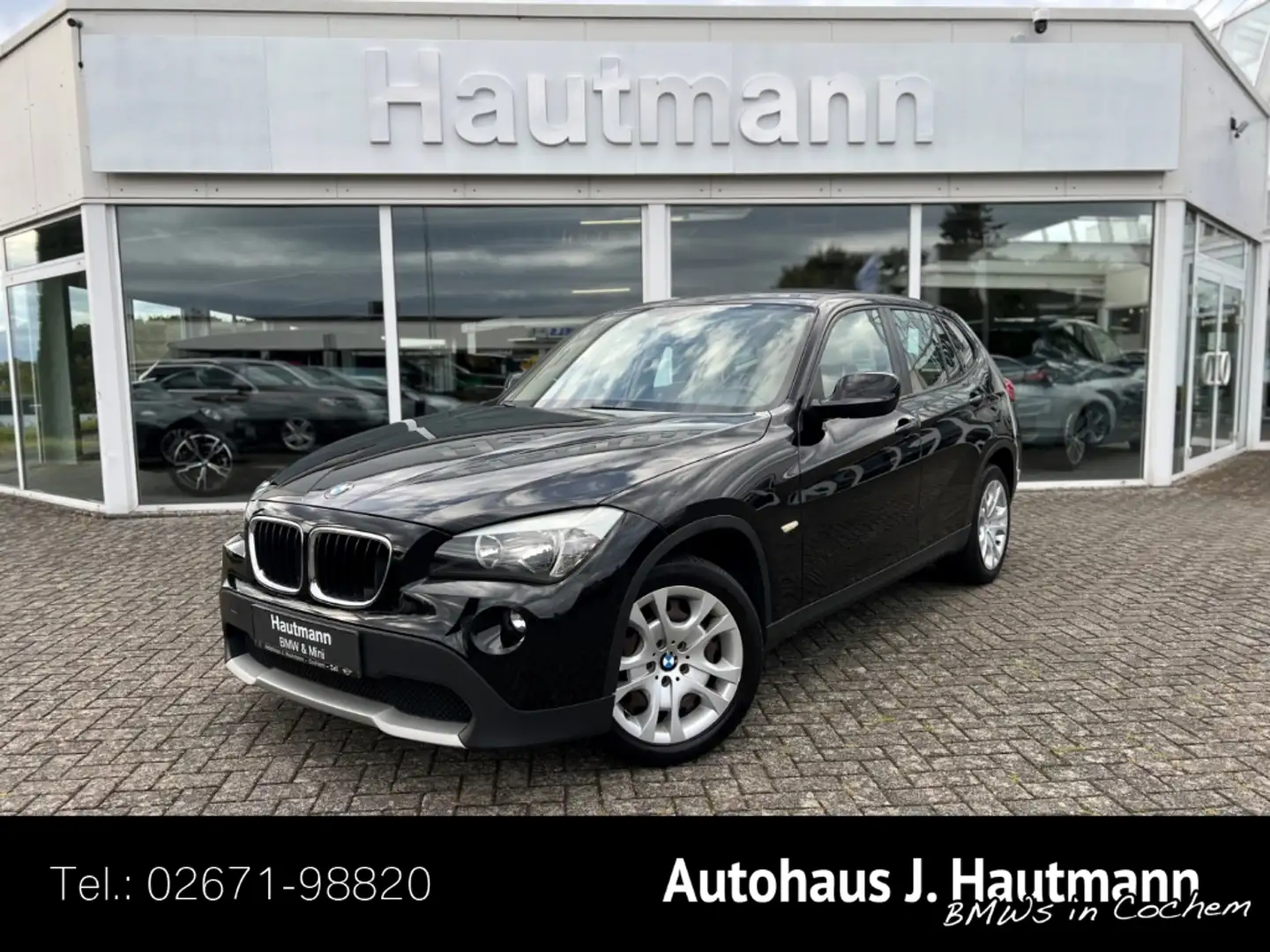 BMW X1 18 i sDrive +AUTOMATIK+ALLWETTER+PDC+LEDER+ Schwarz - 1