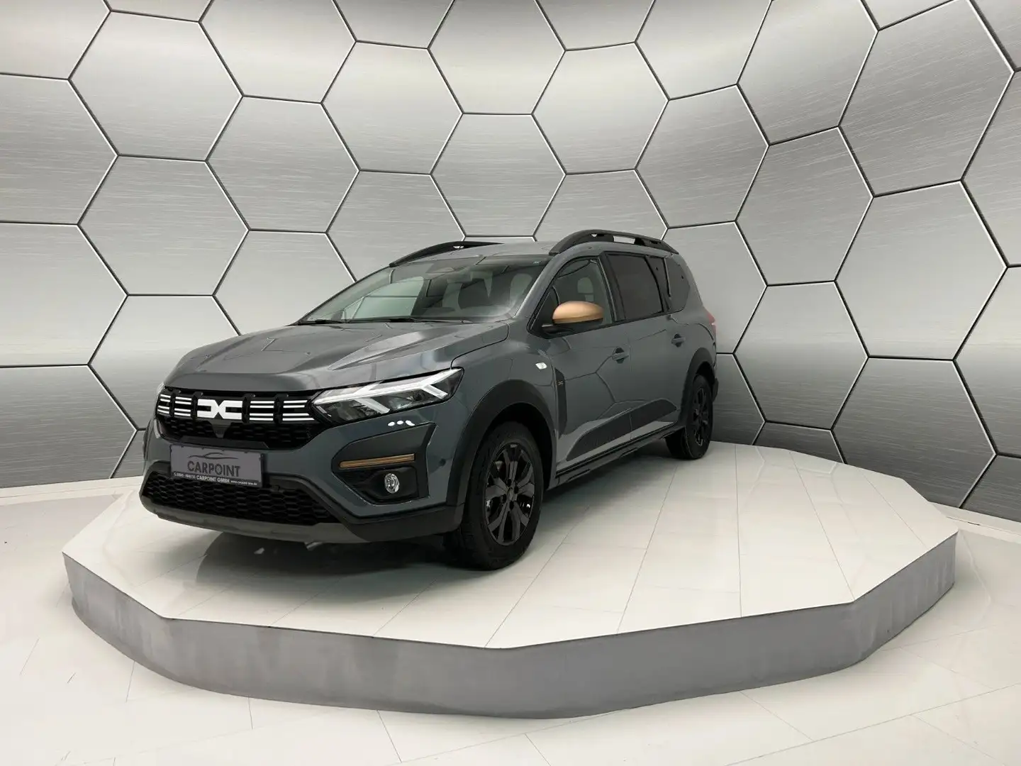 Dacia Jogger TCe 110 Extreme 7-Sitzer Winter-Paket Gris - 1