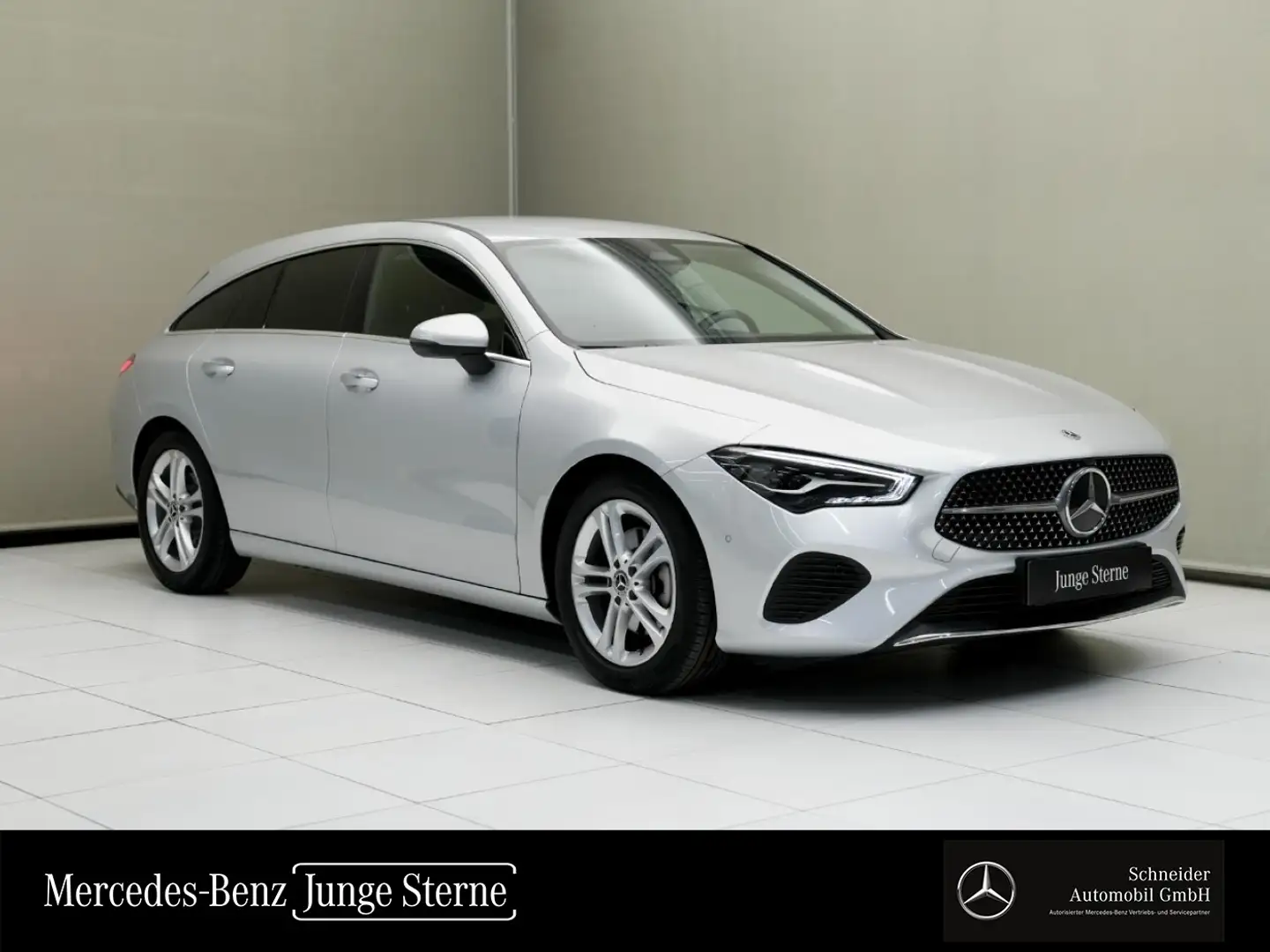 Mercedes-Benz CLA 180 d Shooting Brake Österreich-Edition Progressive Pr Silber - 1