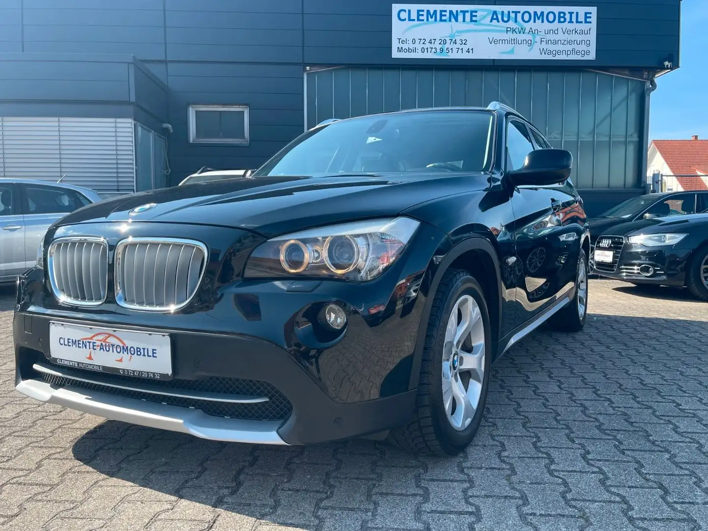 BMW X1 23 dA xDrive*xLine*Sport*Klimaauto.*PDC* Noir - 1