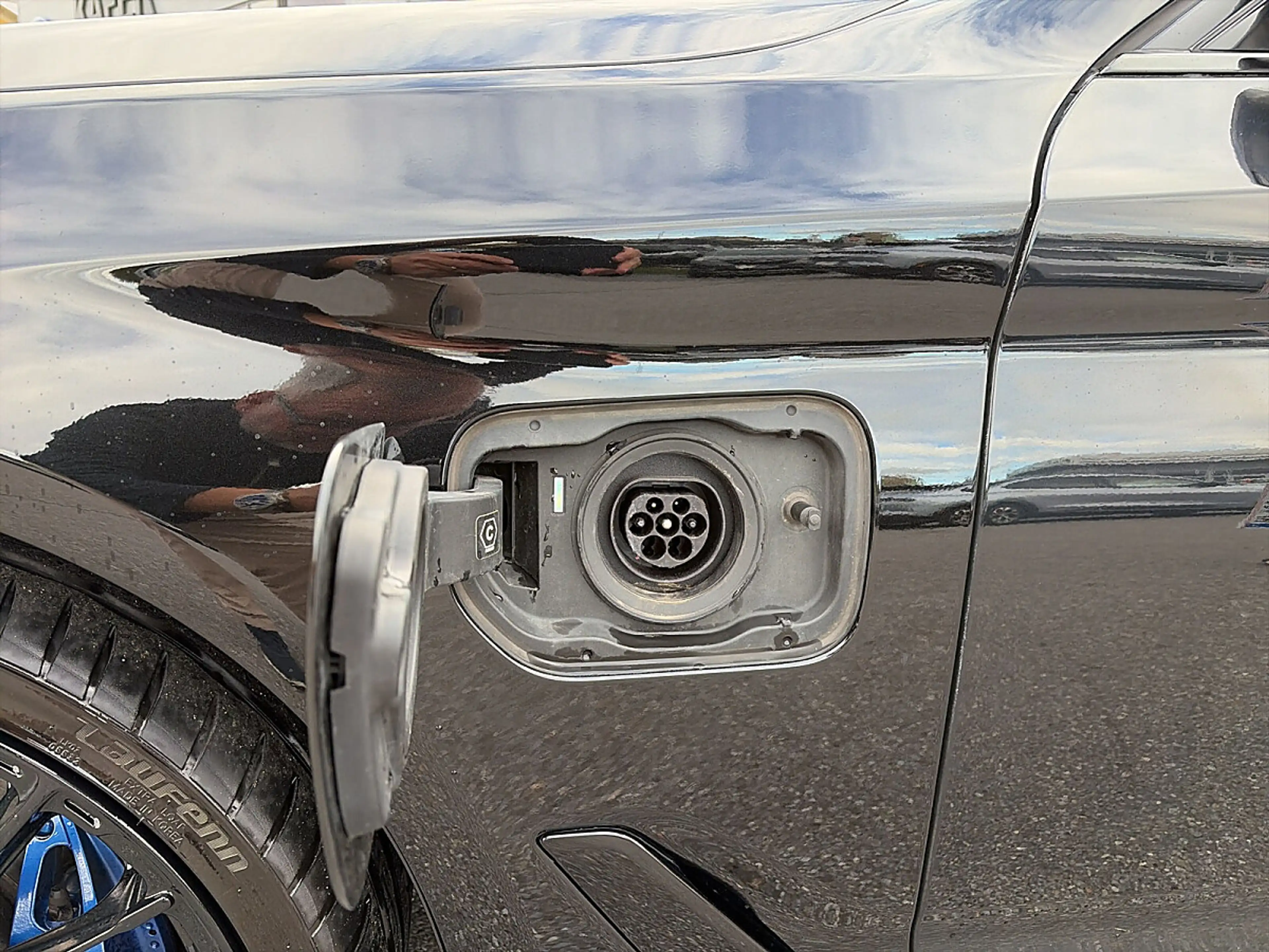 BMW 530 e — photo 13