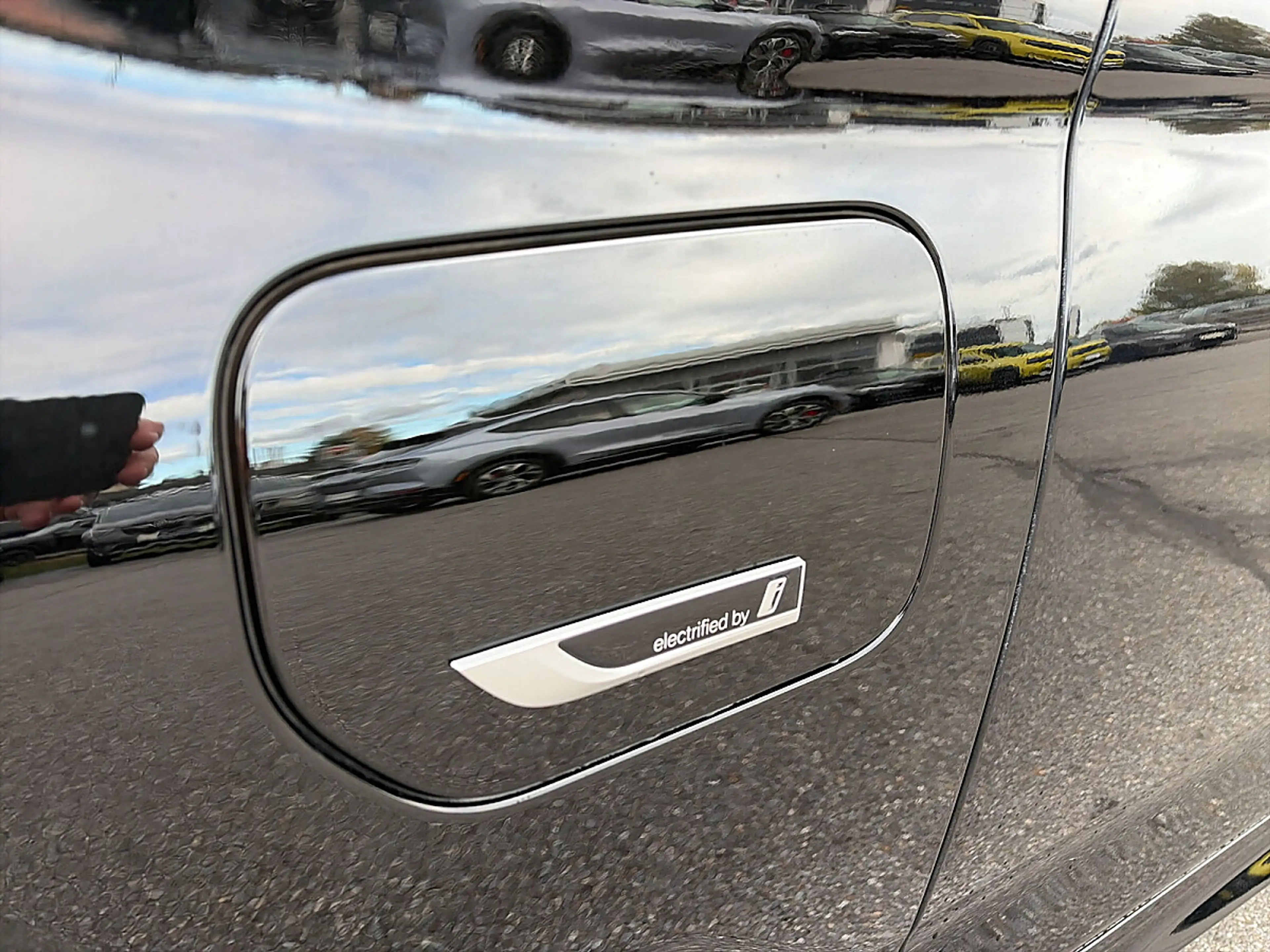 BMW 530 e — photo 14