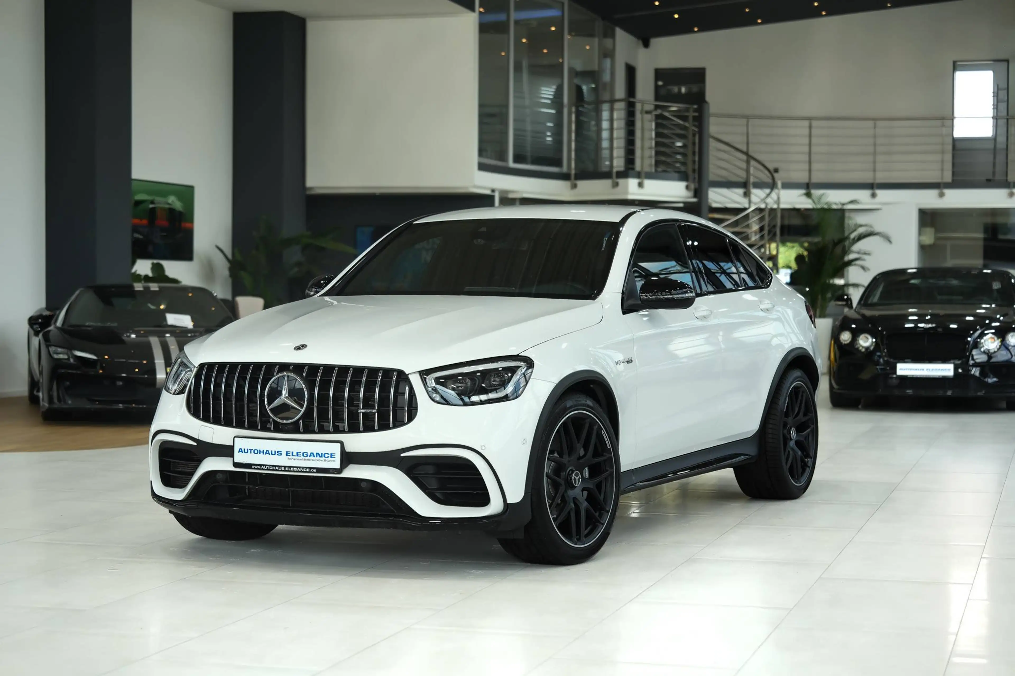 Mercedes-Benz GLC 63 AMG Coupe 4Matic*1.HAND*NIGHT*SPORTSITZE* — photo 6