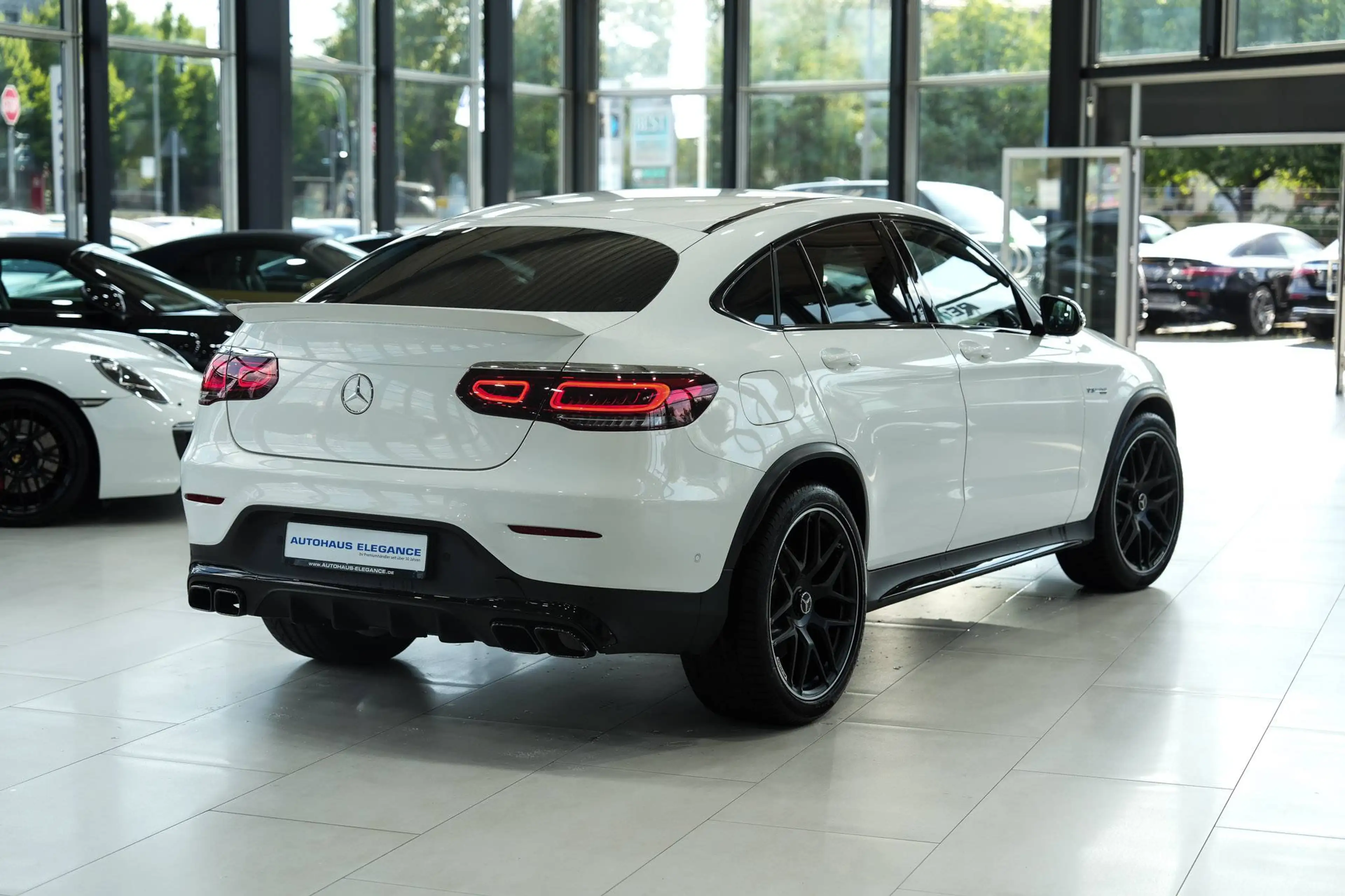 Mercedes-Benz GLC 63 AMG Coupe 4Matic*1.HAND*NIGHT*SPORTSITZE* — photo 2