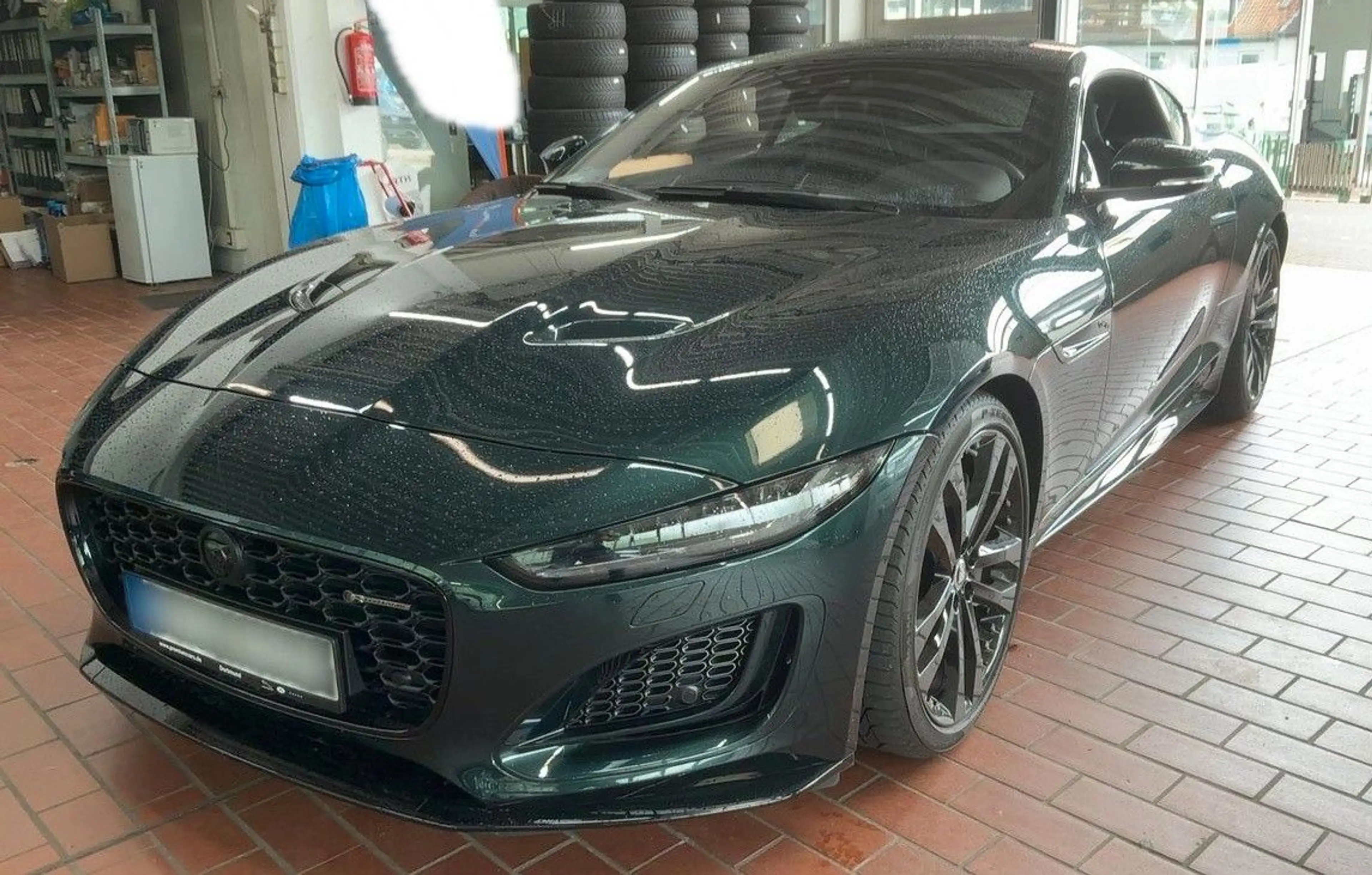 Jaguar F-Type F-TYPE Coupe R-Dynamic 1. Hand