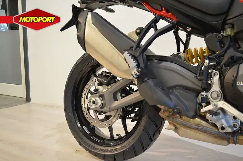 Ducati Multistrada V2 S - foto 8