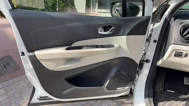 Renault Captur view 7