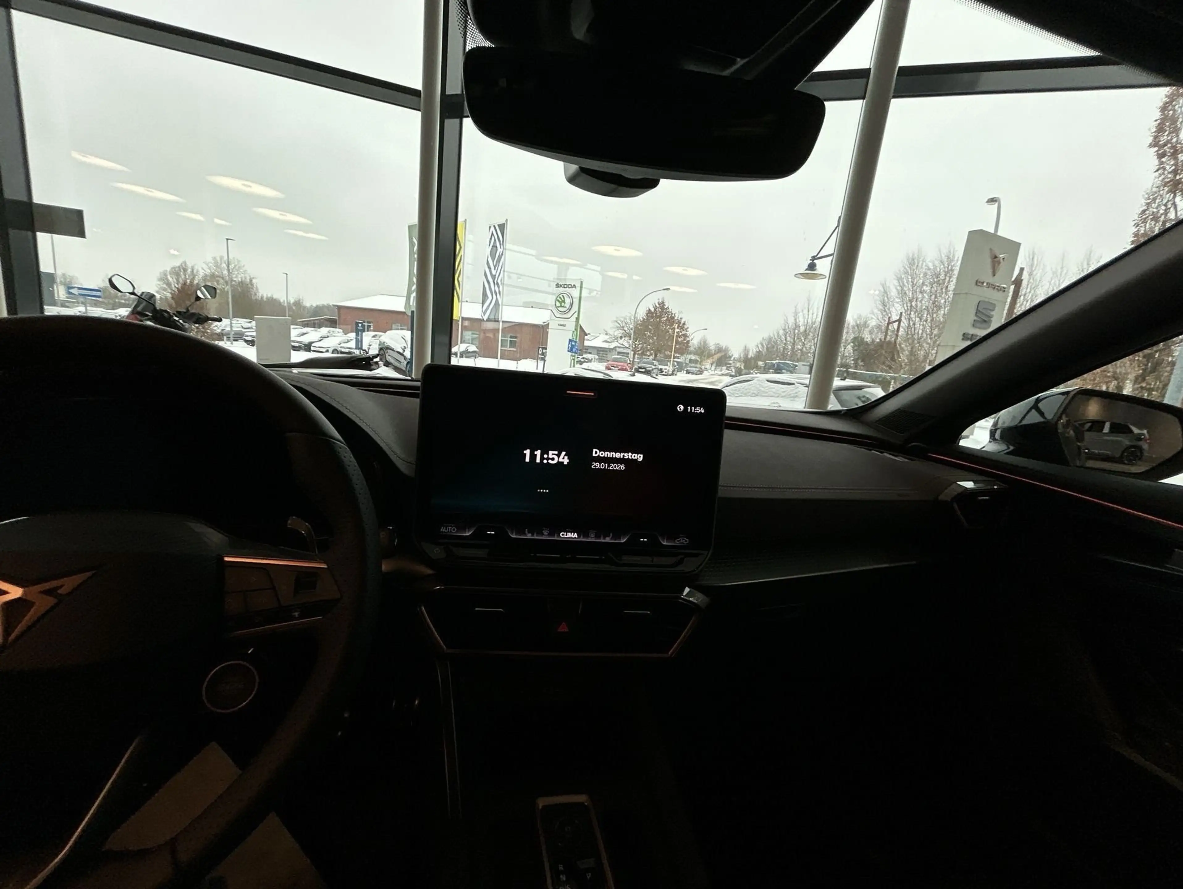 CUPRA Formentor 2.0 TSI 4Drive VZ W Pano Black Matrix — photo 10