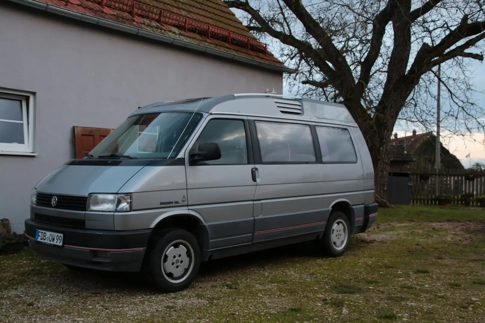 Volkswagen T4 Dehler Profi GL m. Sportpaket - sehr gepflegt Gris - 1