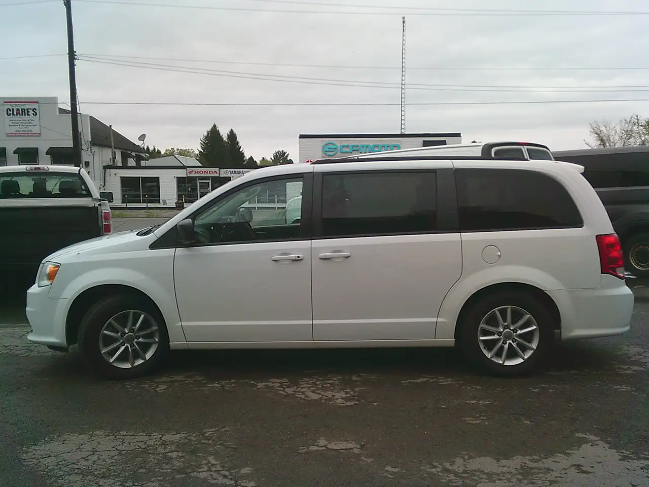 Dodge Grand Caravan снимка Dodge Grand Caravan
