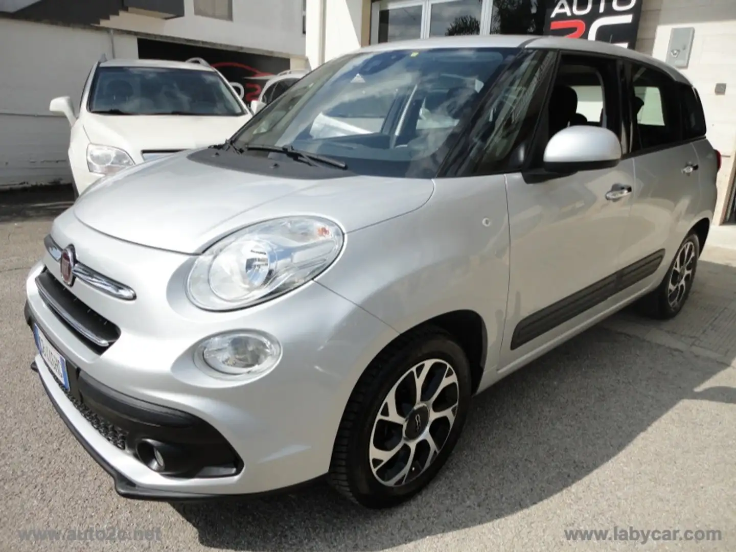 Fiat 500L 1.6 MJT 120 CV Business Gris - 2