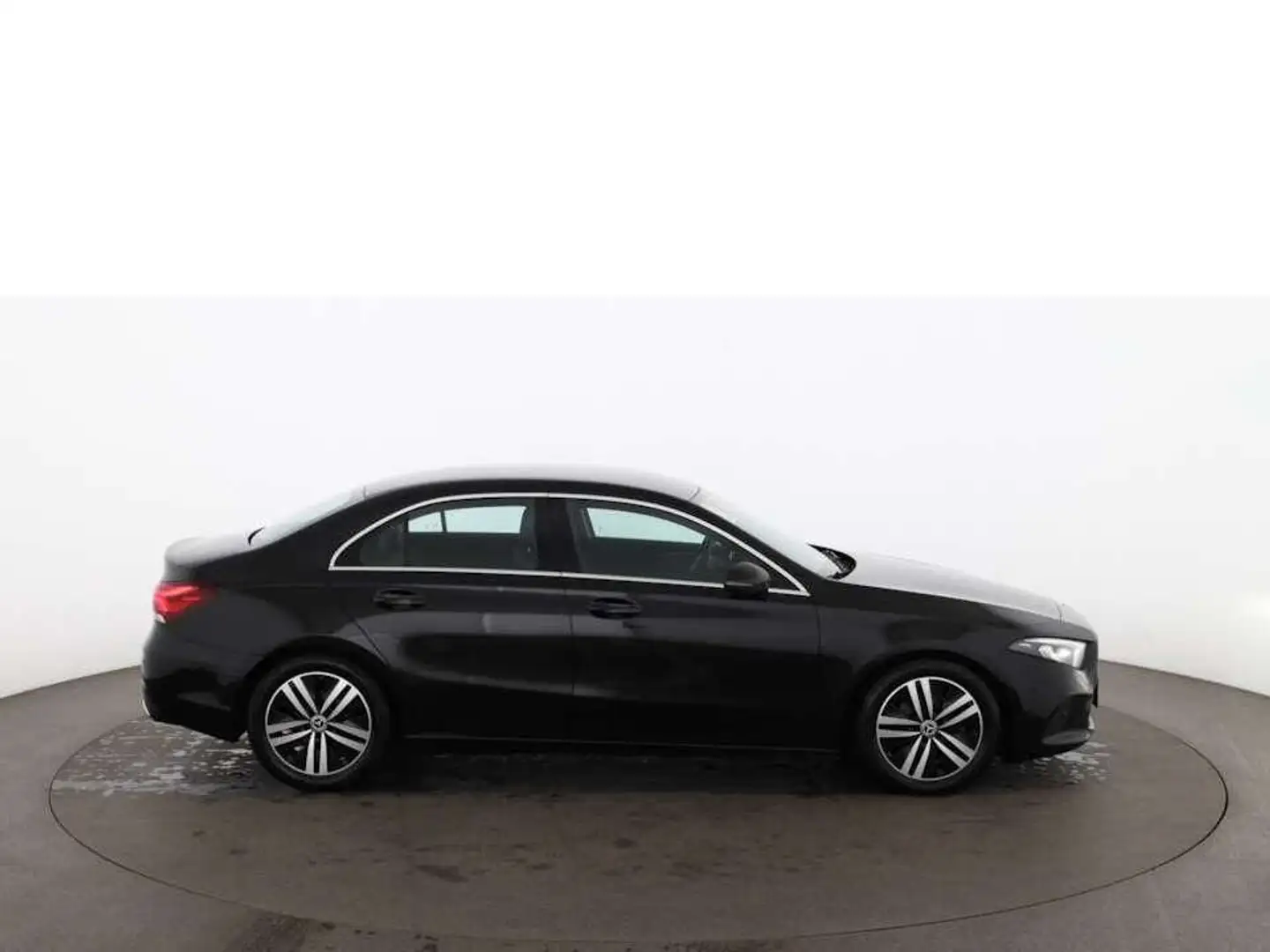 Mercedes-Benz A 200 d Progressive Aut LED NAVI LEDER SITZHZG Schwarz - 2