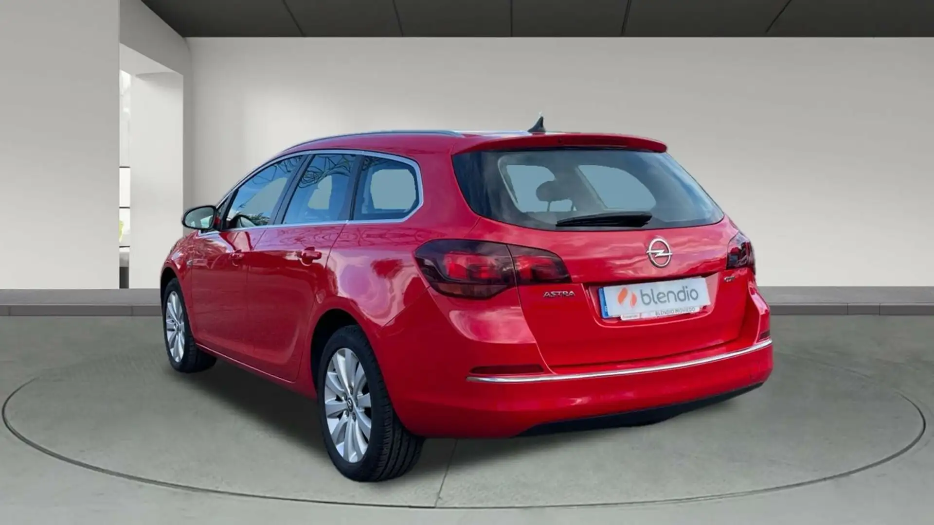 Opel Astra 1.6CDTi S/S Excellence 136 Rojo - 2