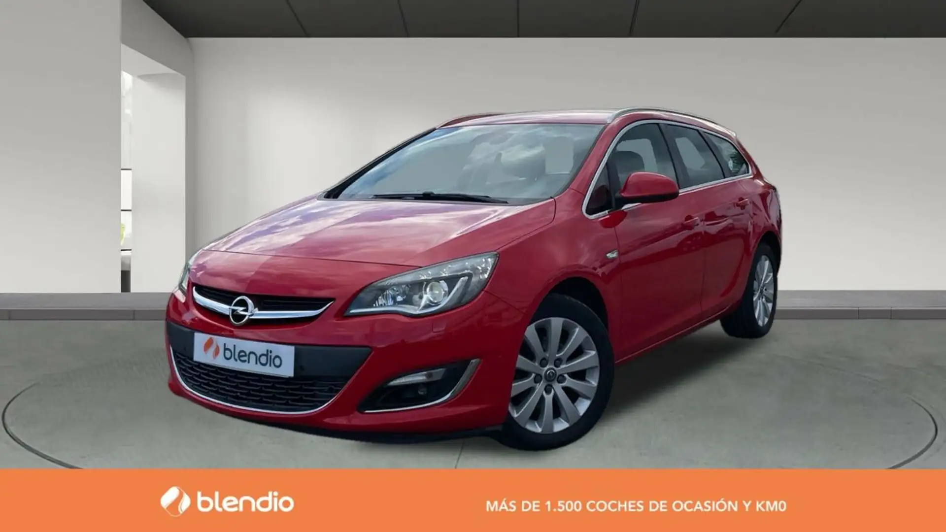 Opel Astra 1.6CDTi S/S Excellence 136 Rojo - 1