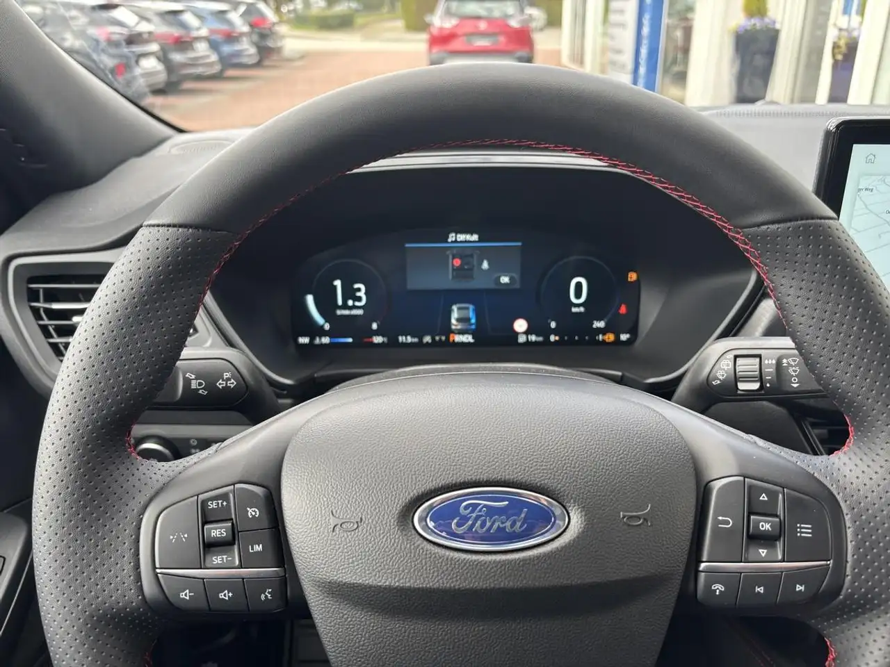 Ford Kuga ST-Line Autm/LED/Navi/Kamera/5 Jahre Gar. 12